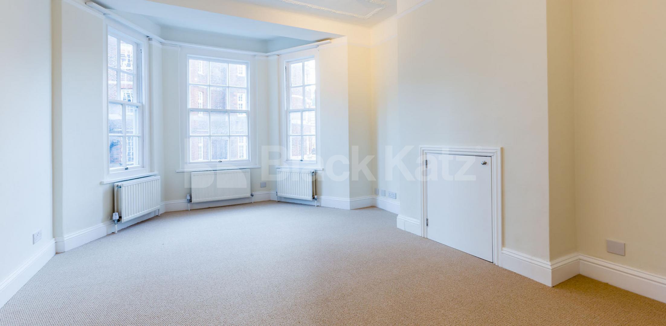 Beautiful 3 bed 2 bath in a mansion block by Oxford Street & Hyde Park. Harrowby Street, Marble Arch - Hyde Park